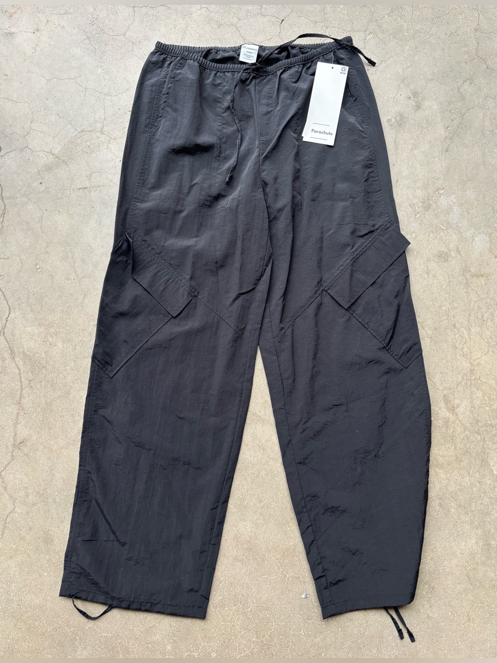NWT Black Parachute Cargo Pants Small, Y2K Streetwear, Gorpcore, Utility